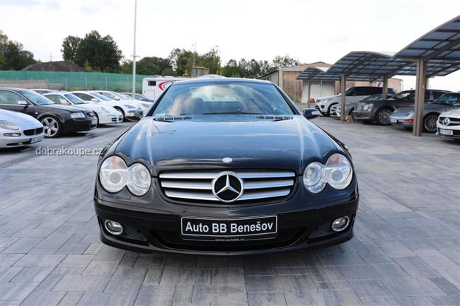Mercedes-Benz SL 500, V8, 390 PS, facelift,