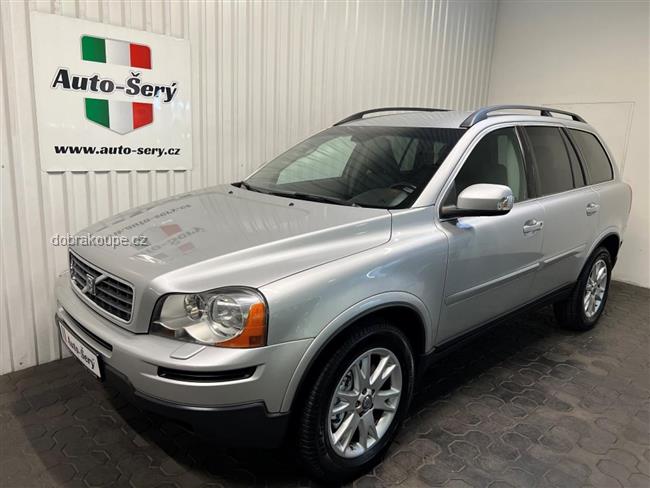 Volvo XC90 2.4 D5 136kW AWD ZIMN PNEU