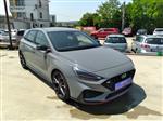 provoz 6/2023, zruka 6/2028, 1.majitel,koupeno v R,odpoet DPH,servisn knka,komplet dokumentace,nehavarovan, 42400 km, 206kW, STK 6/2027, 2x kl,7x airbag,deaktivace airbagu spolujezdce,ABS,ASR,ESP,AUX,USB,LED plnohodnotn,LED denn,automatick ...